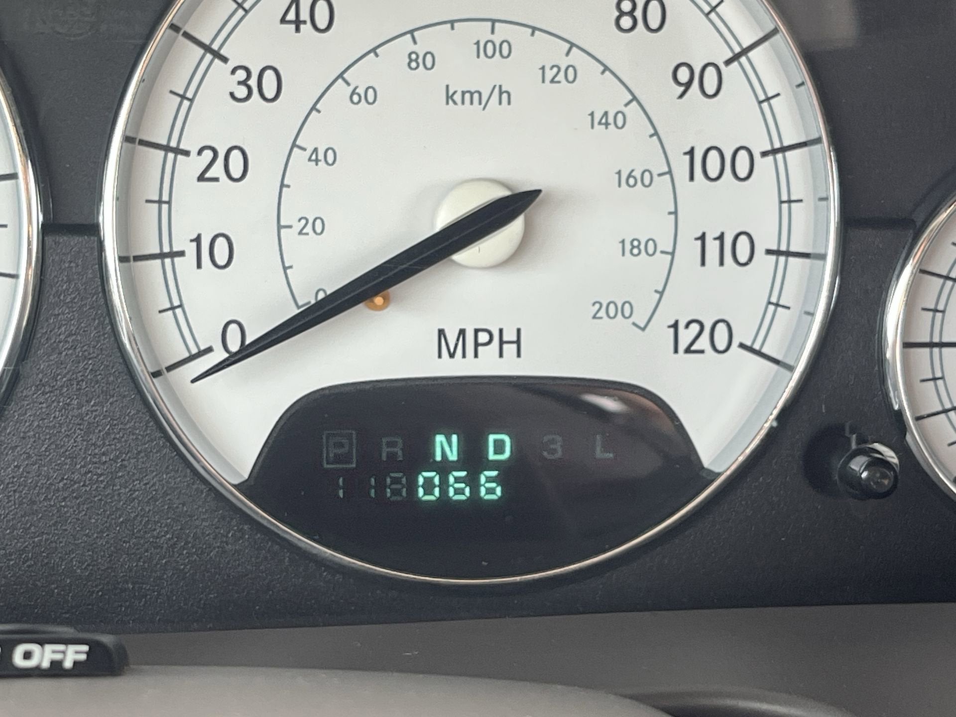 2005 Chrysler Sebring Conv Limited