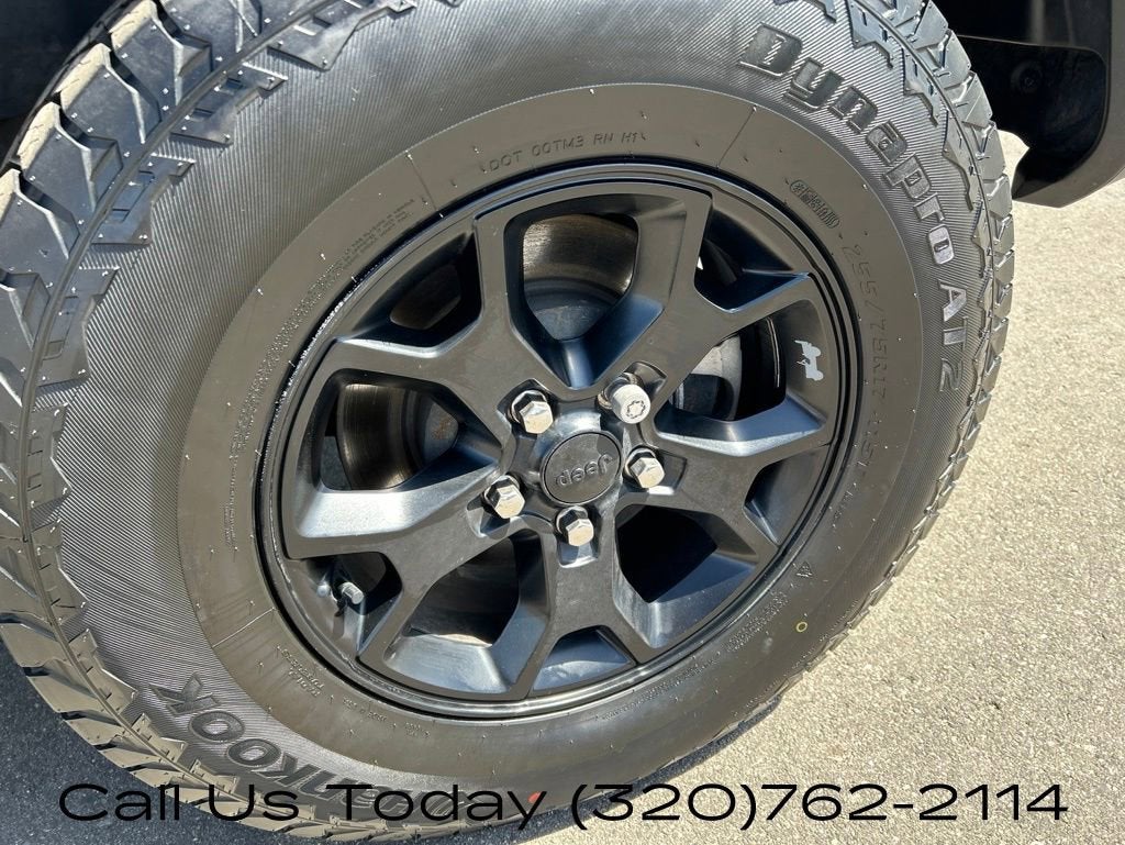 2023 Jeep Wrangler 4-Door Willys 4x4