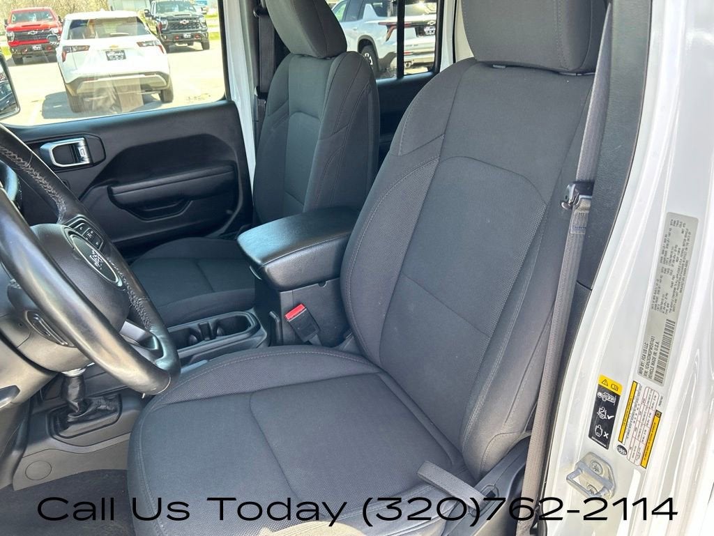 2023 Jeep Wrangler 4-Door Willys 4x4