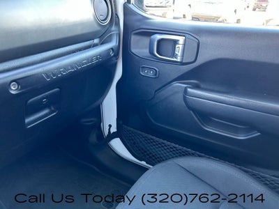 2023 Jeep Wrangler 4-Door Willys 4x4