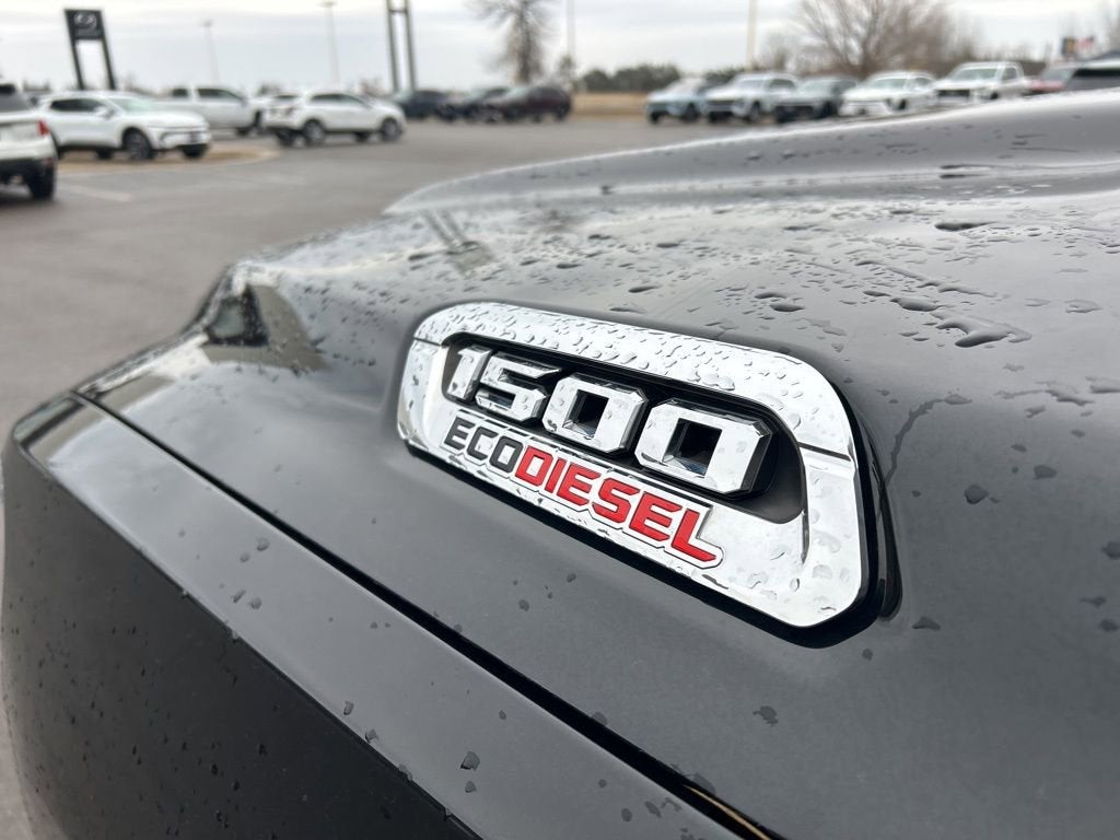 2020 RAM 1500 Big Horn Crew Cab 4x4 5'7" Box