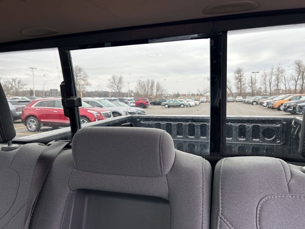 2020 RAM 1500 Big Horn Crew Cab 4x4 5'7" Box