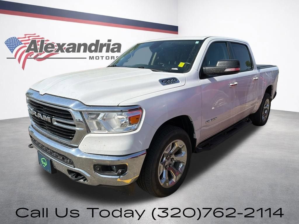2020 RAM 1500 Big Horn Crew Cab 4x4 5'7" Box