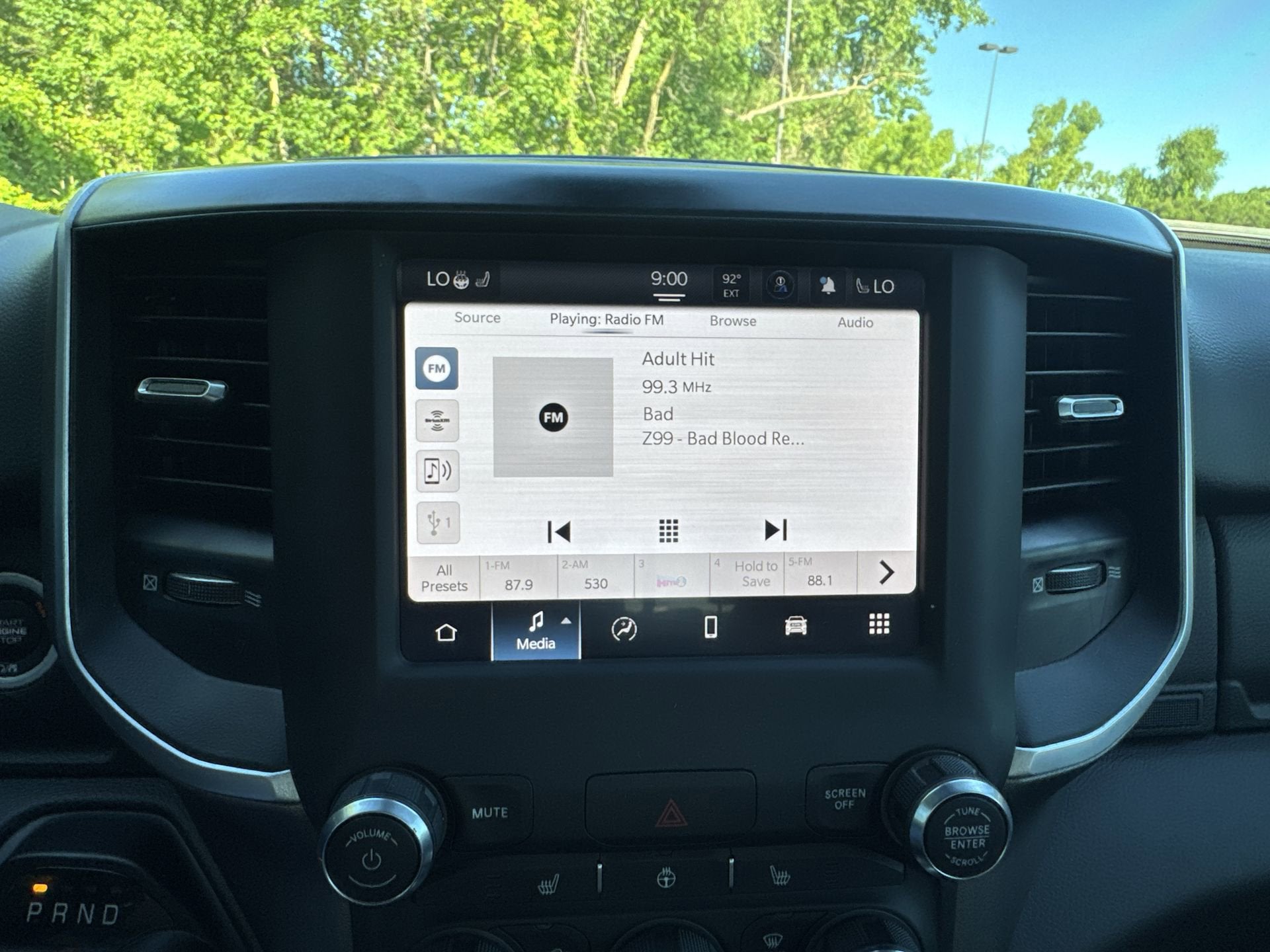 2022 RAM 1500 Big Horn Crew Cab 4x4 6'4" Box