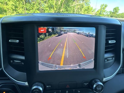 2022 RAM 1500 Big Horn Crew Cab 4x4 6'4" Box