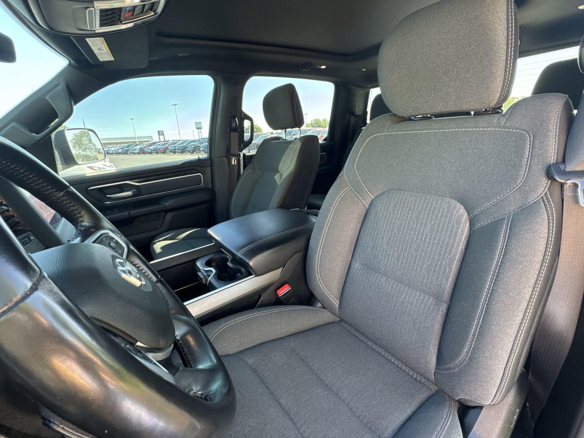 2022 RAM 1500 Big Horn Crew Cab 4x4 6'4" Box