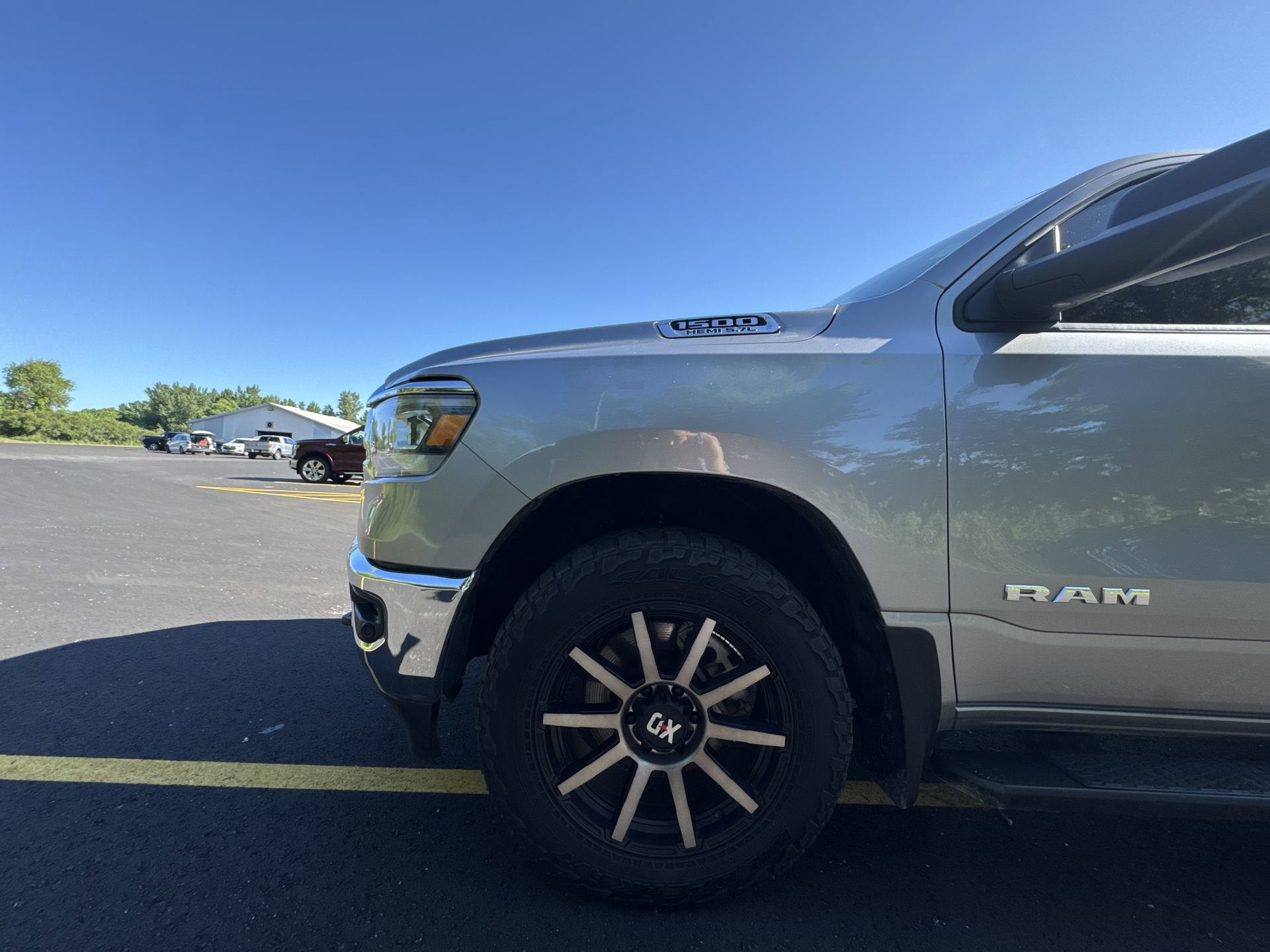 2022 RAM 1500 Big Horn Crew Cab 4x4 6'4" Box