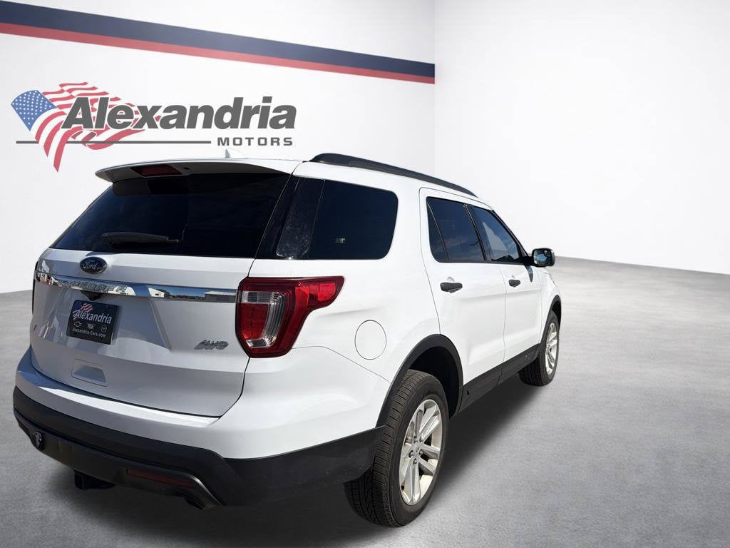 2017 Ford Explorer Base