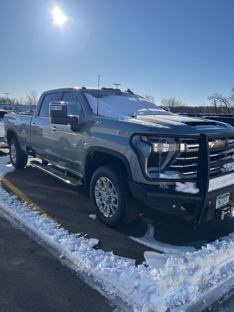 2025 Chevrolet Silverado 3500 HD LTZ