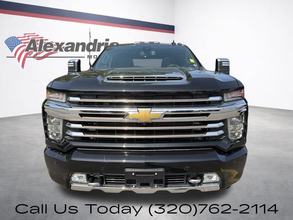 Used 2022 Chevrolet Silverado 3500HD High Country with VIN 1GC4YVEY3NF203006 for sale in Alexandria, Minnesota