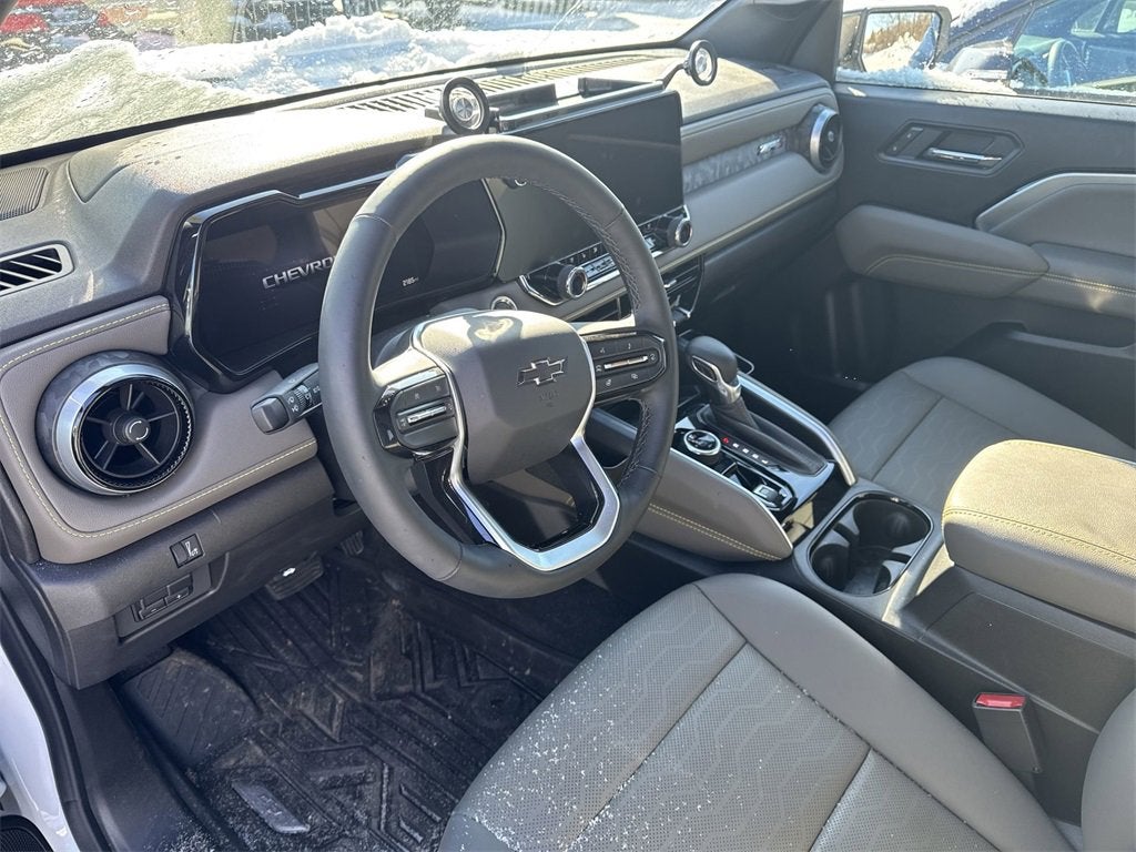 Used 2025 Chevrolet Colorado ZR2 with VIN 1GCPTFEKXS1241306 for sale in Alexandria, Minnesota