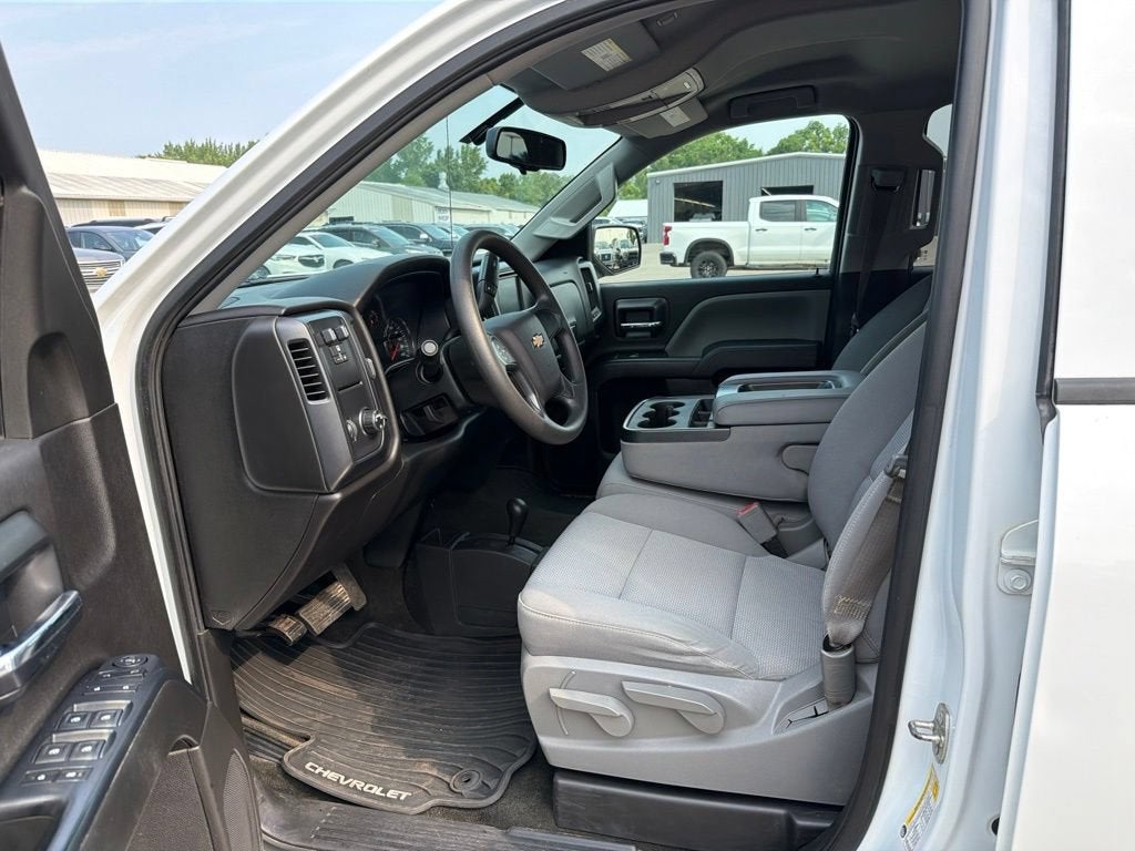 2016 Chevrolet Silverado 1500 Custom