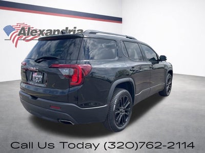 2022 GMC Acadia SLT