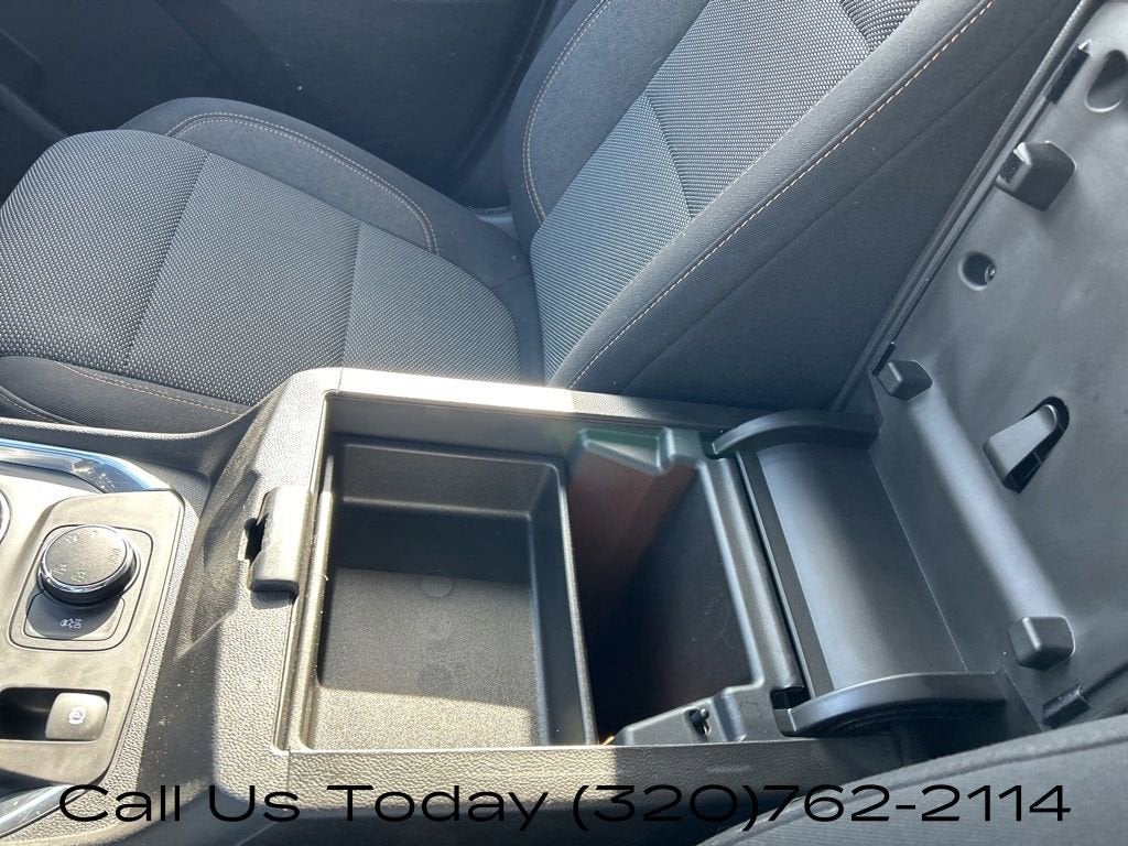 2018 Chevrolet Traverse LT Cloth