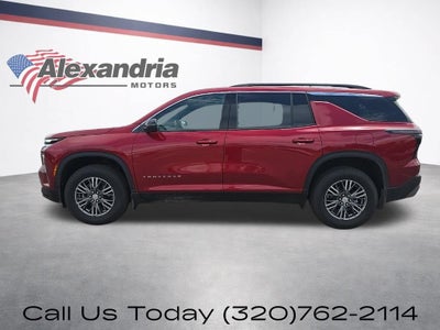 2025 Chevrolet Traverse LT