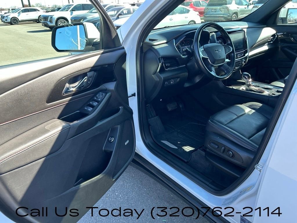 2022 Chevrolet Traverse RS