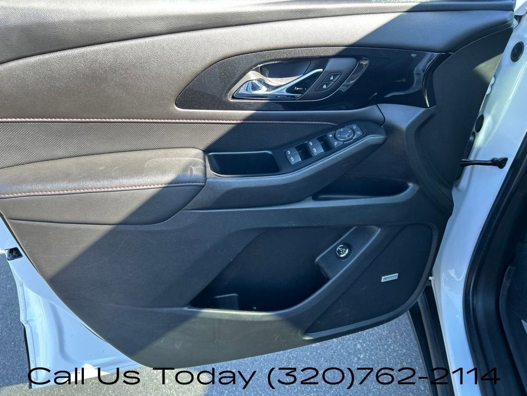 2022 Chevrolet Traverse RS