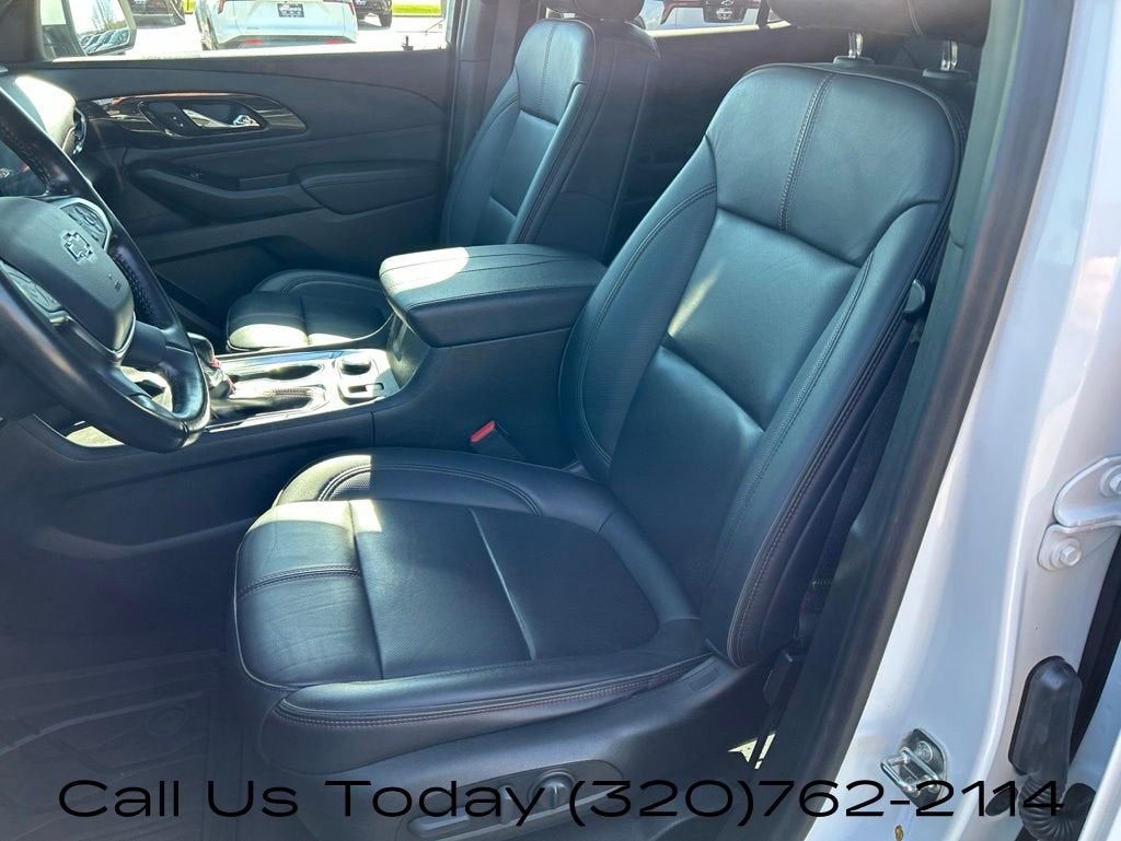 2022 Chevrolet Traverse RS