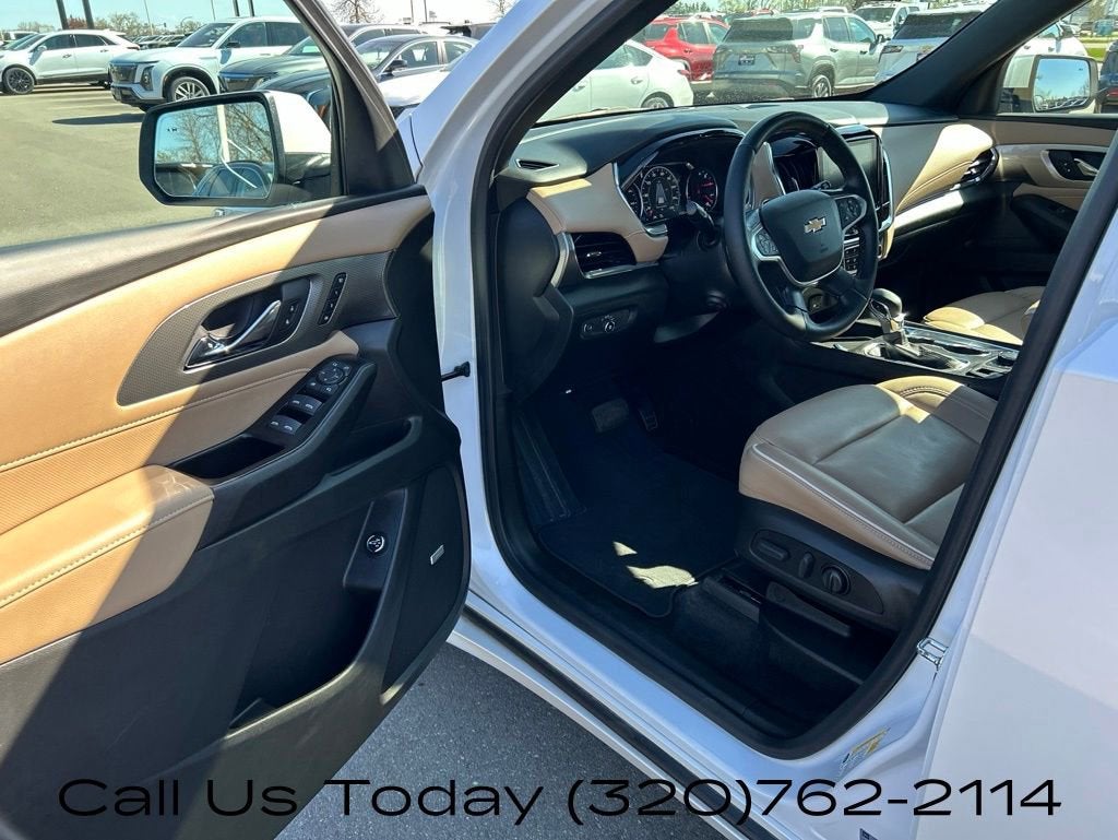 2023 Chevrolet Traverse Premier
