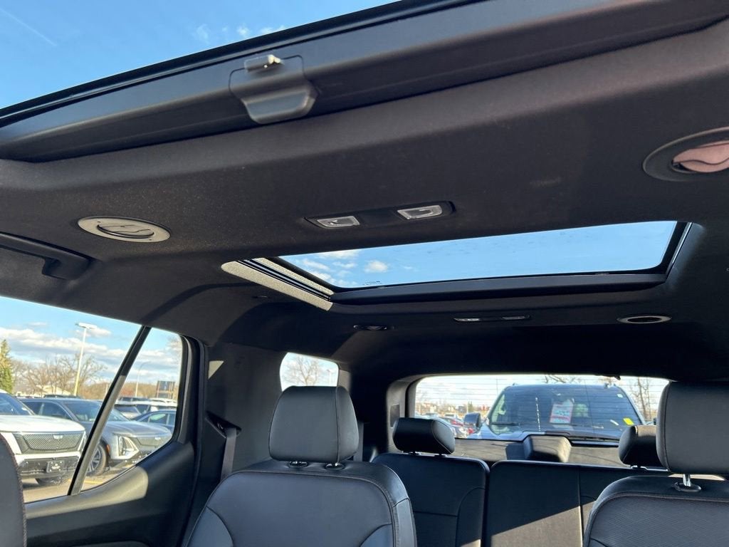 2023 Chevrolet Traverse High Country