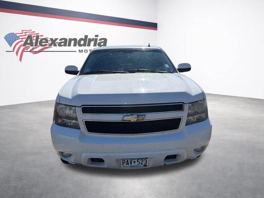 Used 2009 Chevrolet Suburban LT2 with VIN 1GNFK26389R298945 for sale in Alexandria, Minnesota