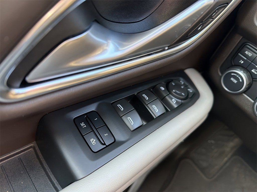 2022 Chevrolet Suburban LT