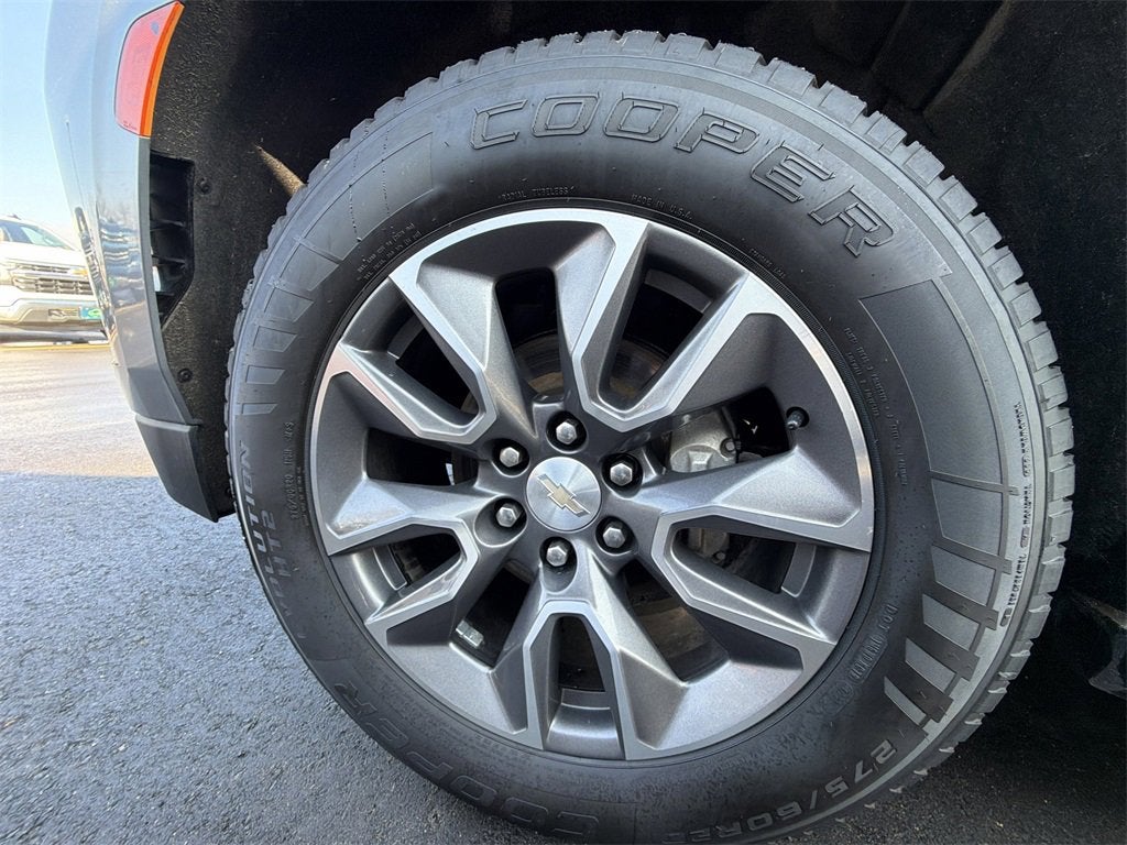 2022 Chevrolet Suburban LT