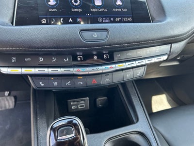 2023 Cadillac XT4 Premium Luxury