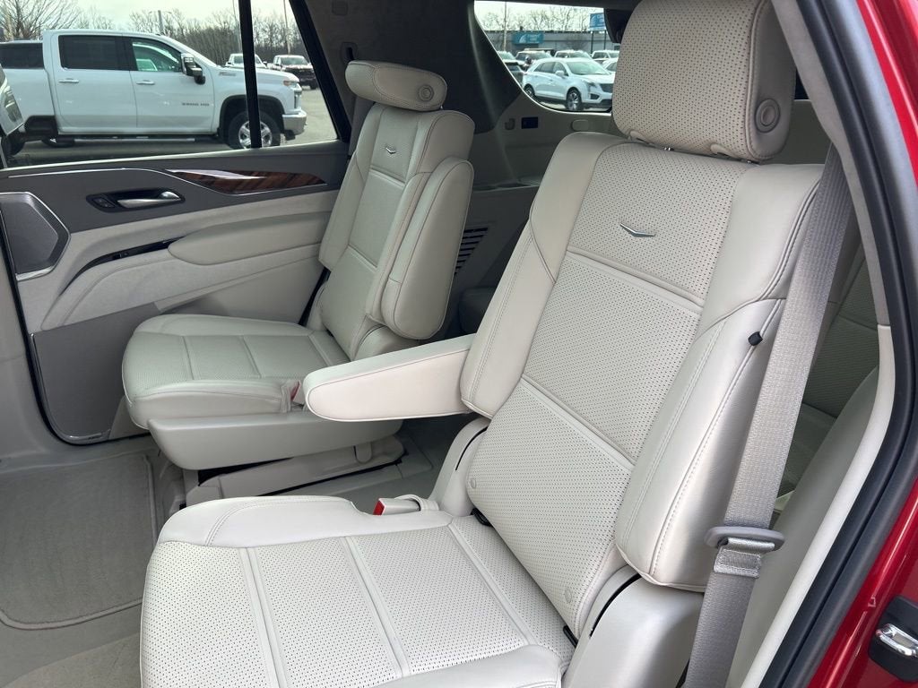 2024 Cadillac Escalade Premium Luxury Platinum