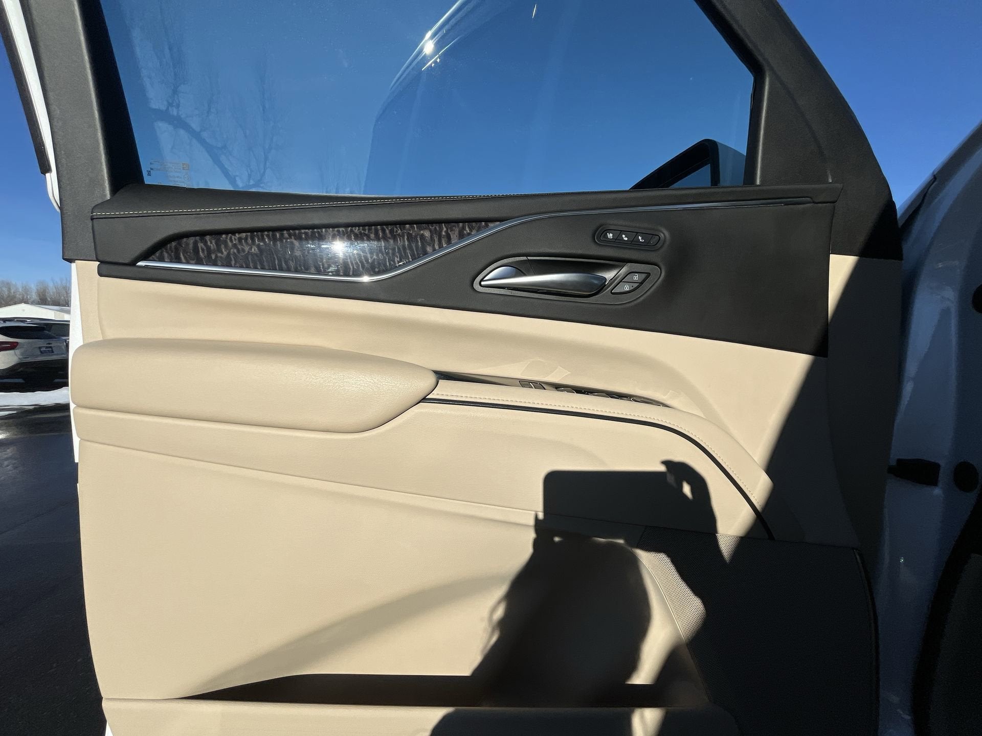 2023 Cadillac Escalade ESV Premium Luxury