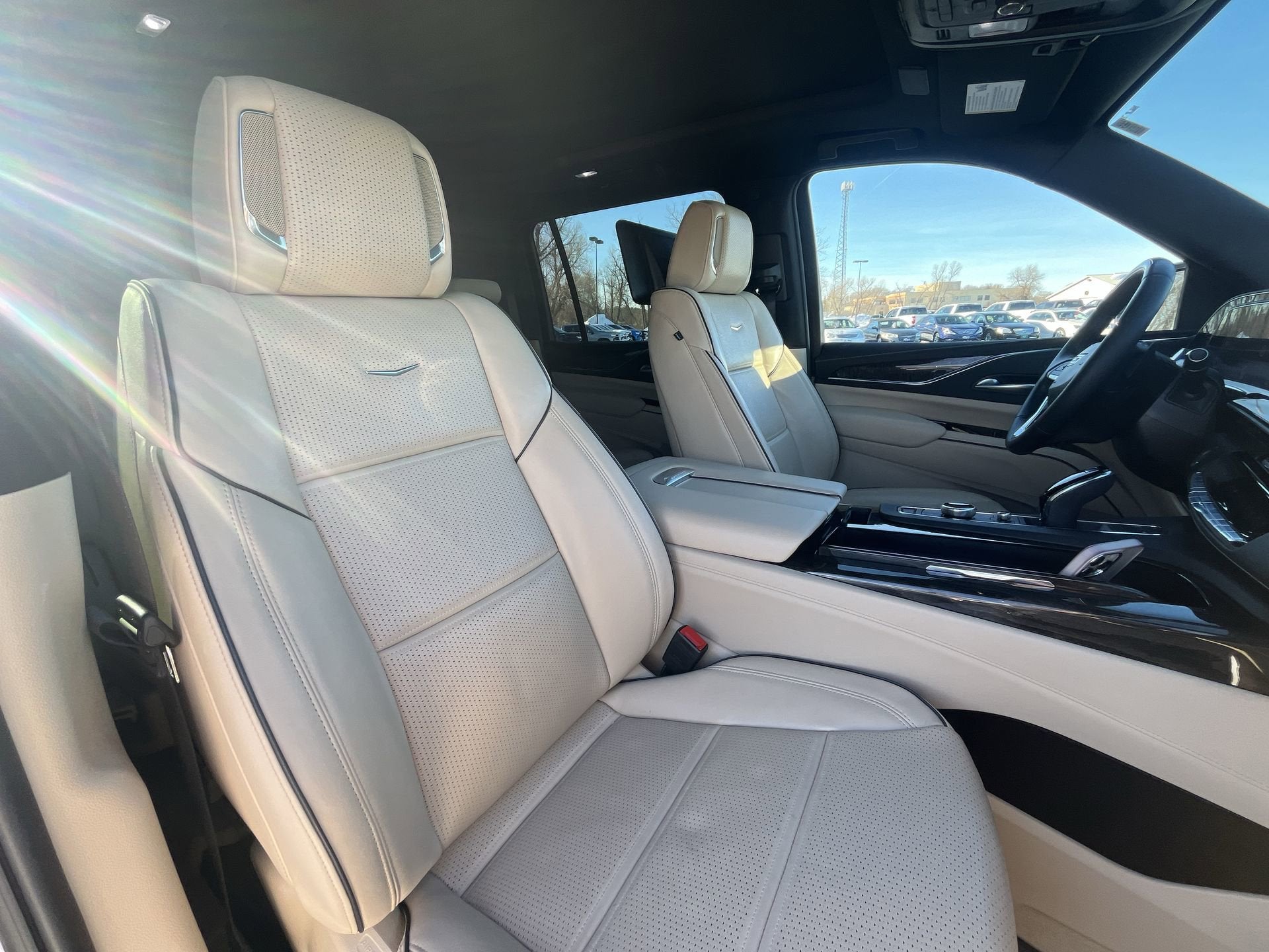 2023 Cadillac Escalade ESV Premium Luxury