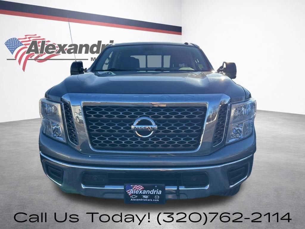 Used 2018 Nissan Titan XD SV with VIN 1N6BA1F43JN522161 for sale in Alexandria, Minnesota