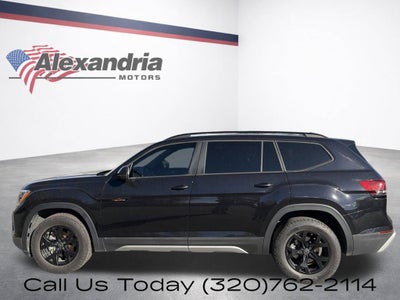 2024 Volkswagen Atlas 2.0T Peak Edition SE w/Technology