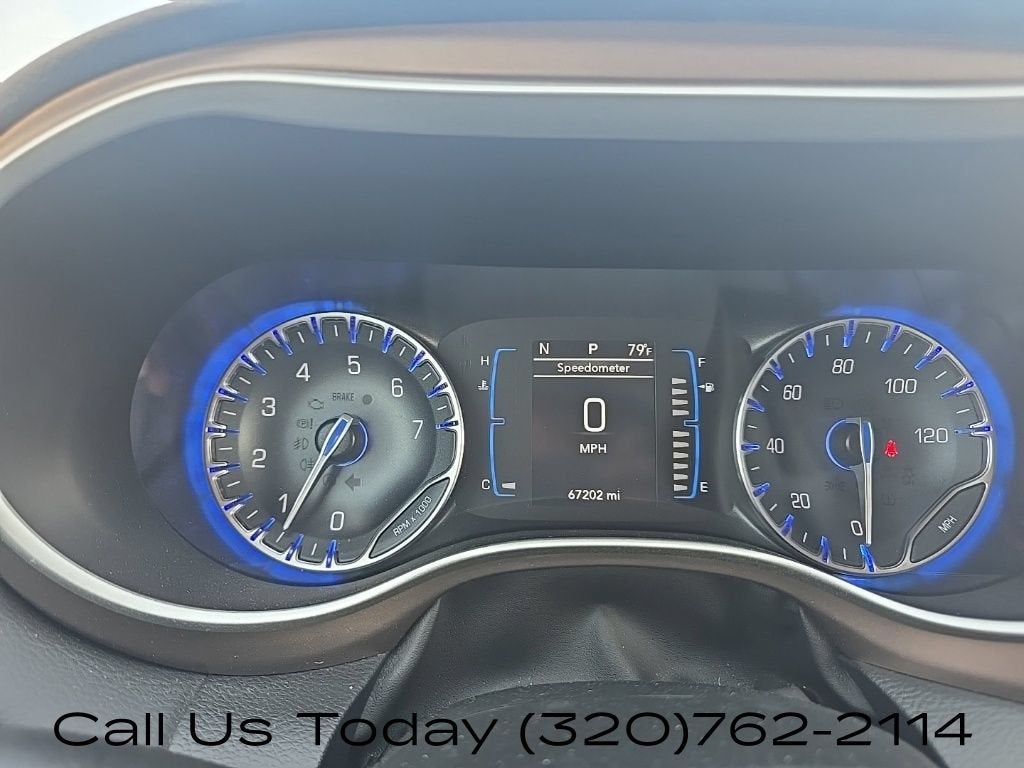 2017 Chrysler Pacifica Touring-L