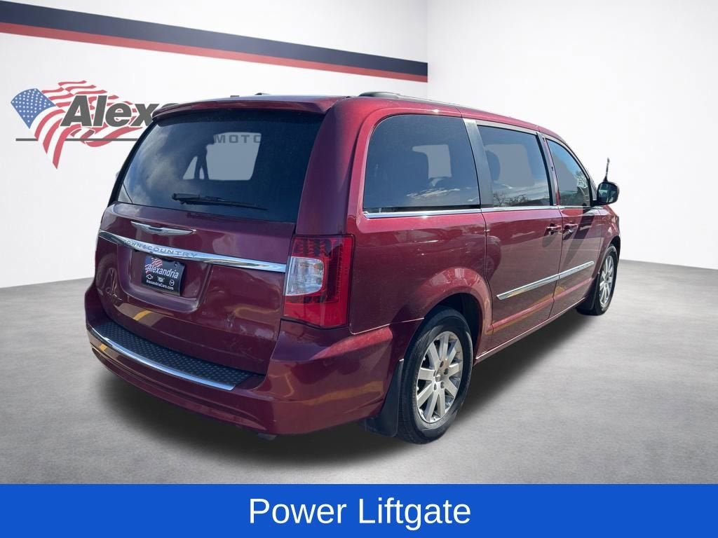 2014 Chrysler Town & Country Touring
