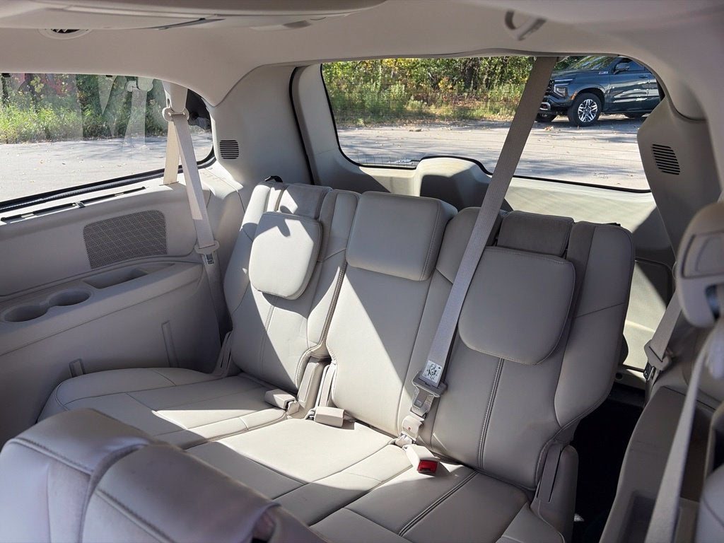 2013 Chrysler Town & Country Limited