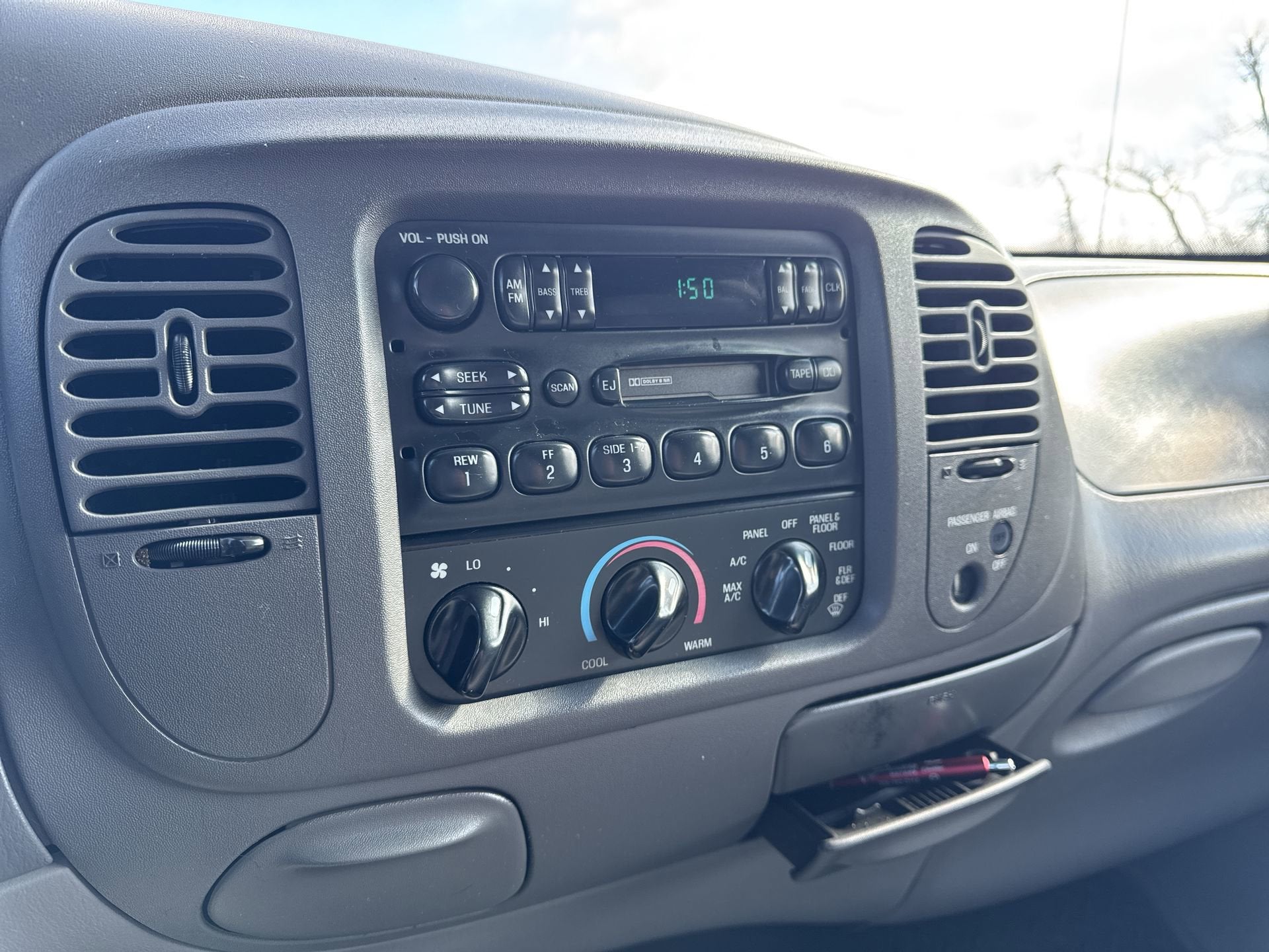 1998 Ford F-150 Base