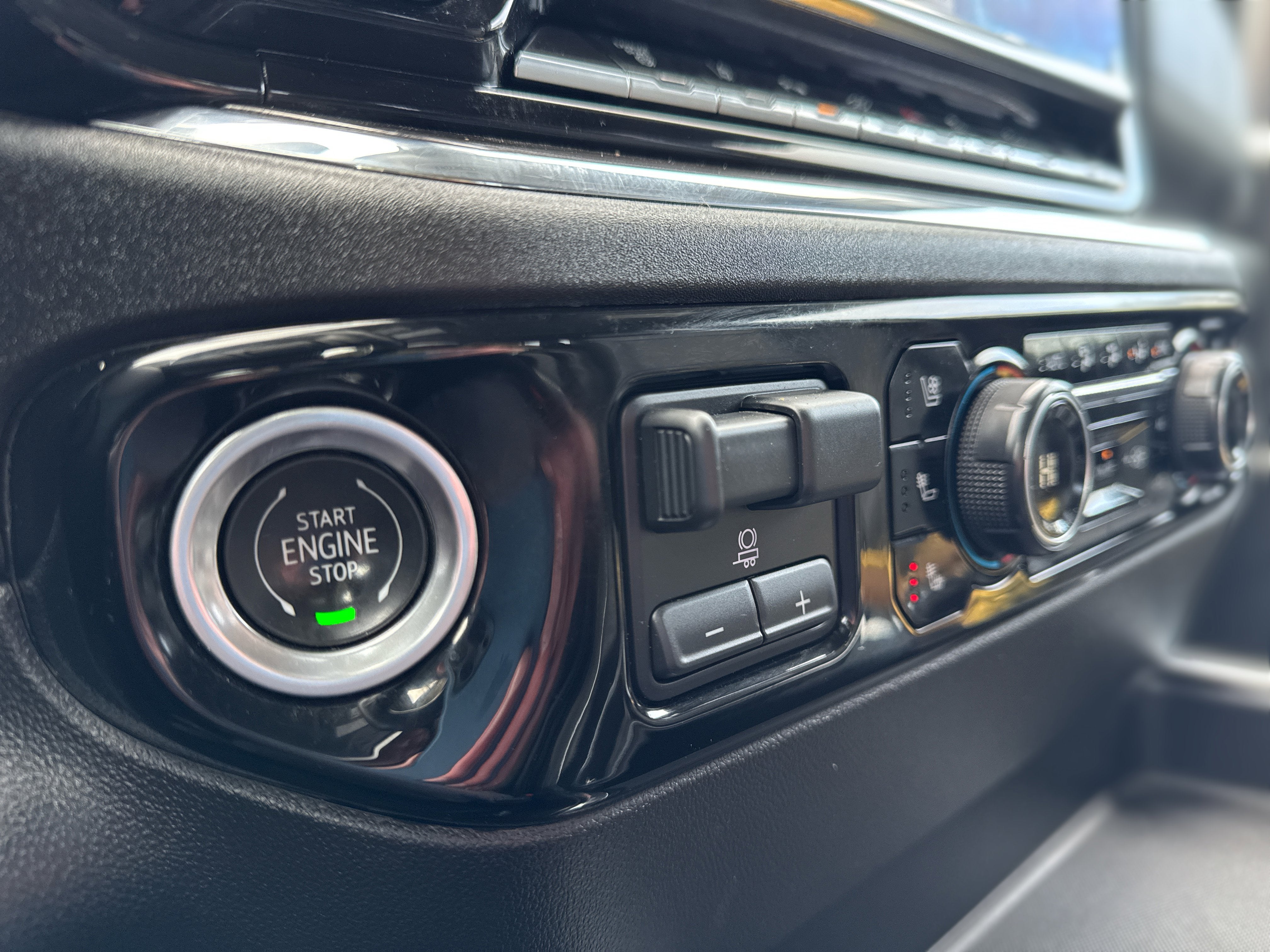 2024 Chevrolet Silverado 3500 HD LTZ