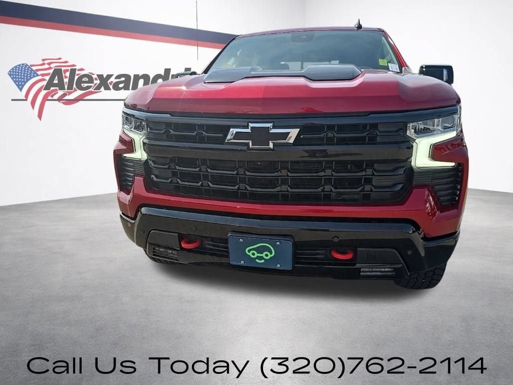 Used 2024 Chevrolet Silverado 1500 LT Trail Boss with VIN 3GCUDFEL1RG121737 for sale in Alexandria, Minnesota