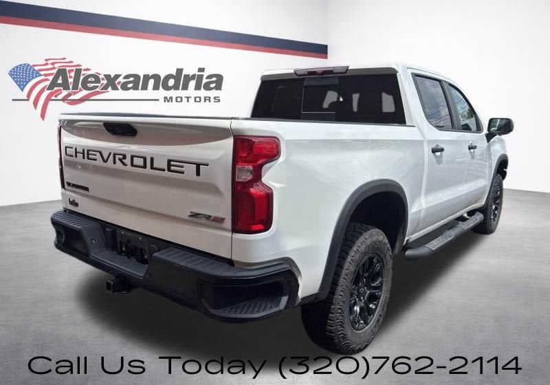 Used 2023 Chevrolet Silverado 1500 ZR2 with VIN 3GCUDHEL9PG210531 for sale in Alexandria, Minnesota