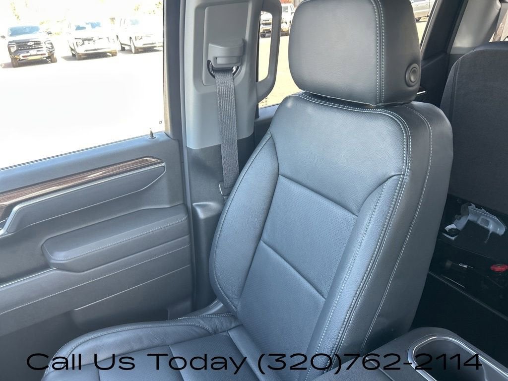 2025 Chevrolet Silverado 1500 LT Trail Boss