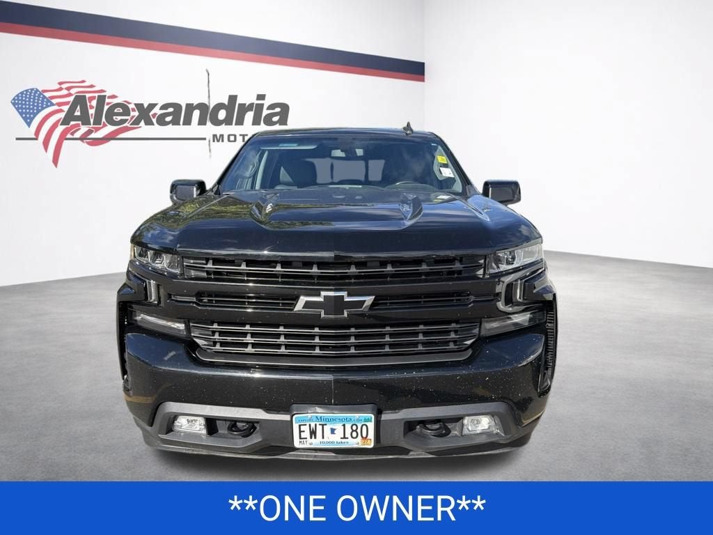 Used 2020 Chevrolet Silverado 1500 RST with VIN 3GCUYEEL8LG322394 for sale in Alexandria, Minnesota