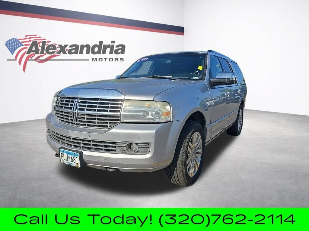 2014 Lincoln Navigator Base