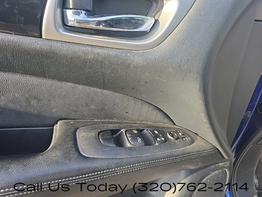2020 Nissan Pathfinder SV 4WD