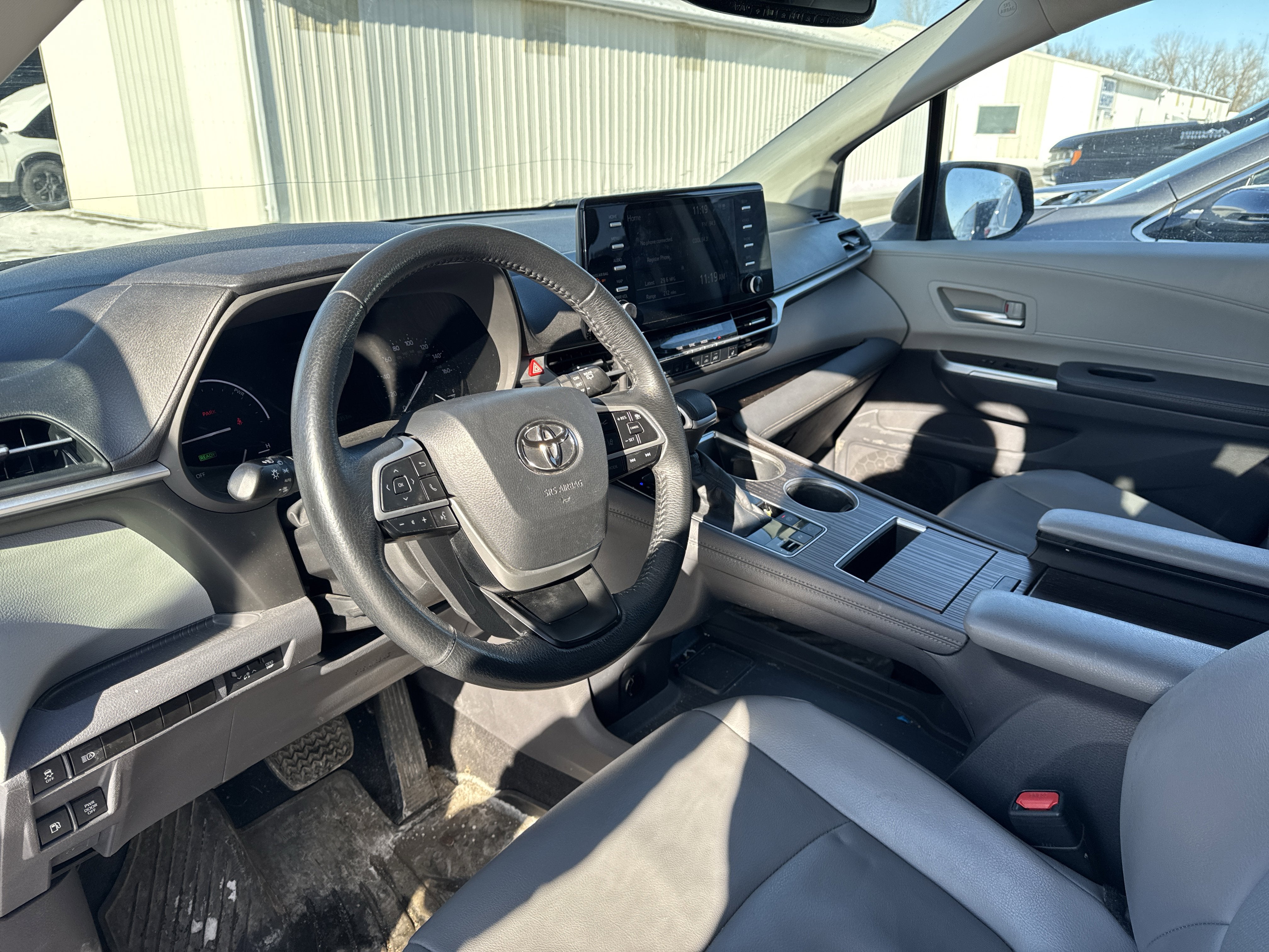 2022 Toyota Sienna XLE